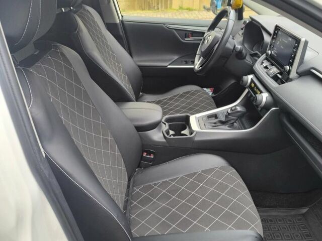 Білий Тойота РАВ 4, об'ємом двигуна 2.5 л та пробігом 55 тис. км за 32900 $, фото 3 на Automoto.ua