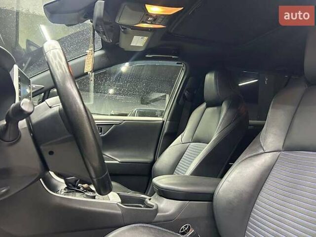 Білий Тойота РАВ 4, об'ємом двигуна 2.49 л та пробігом 78 тис. км за 31500 $, фото 11 на Automoto.ua