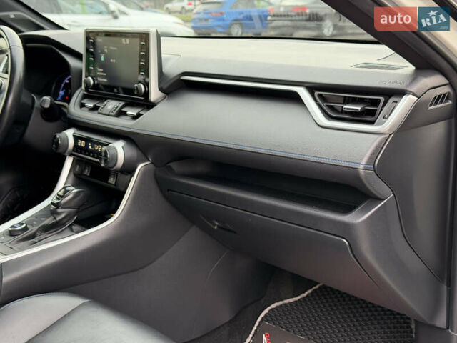 Белый Тойота РАВ 4, объемом двигателя 2.5 л и пробегом 118 тыс. км за 34000 $, фото 48 на Automoto.ua