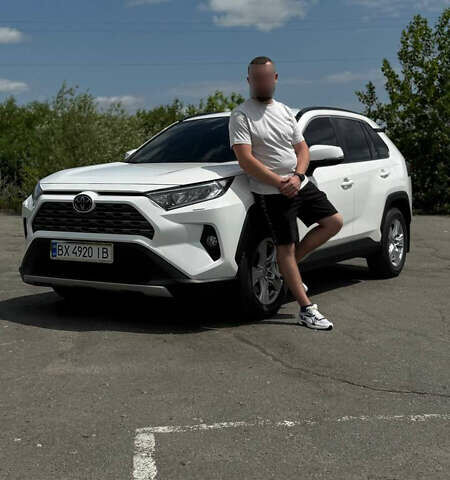 Белый Тойота РАВ 4, объемом двигателя 1.99 л и пробегом 182 тыс. км за 26500 $, фото 7 на Automoto.ua