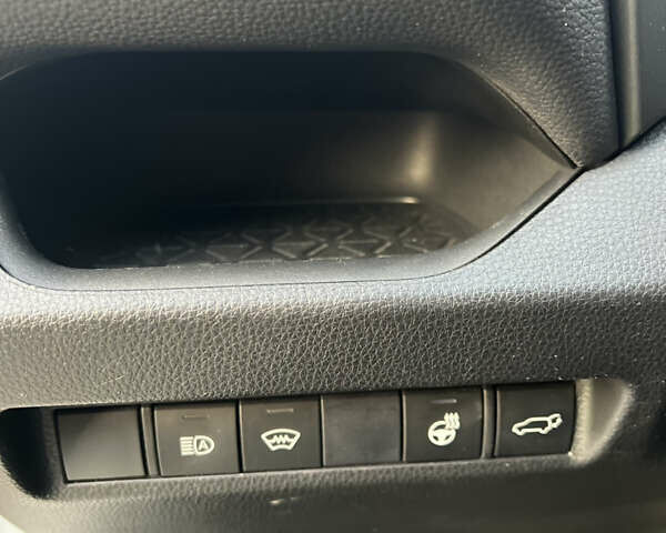 Белый Тойота РАВ 4, объемом двигателя 1.99 л и пробегом 78 тыс. км за 24500 $, фото 11 на Automoto.ua