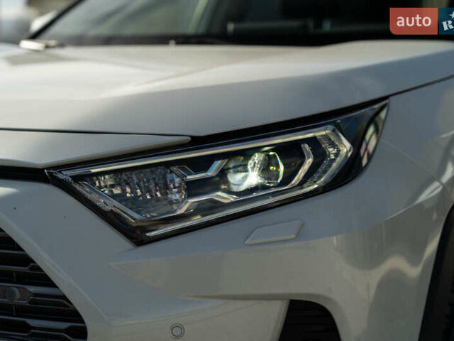 Белый Тойота РАВ 4, объемом двигателя 2.49 л и пробегом 119 тыс. км за 33900 $, фото 17 на Automoto.ua