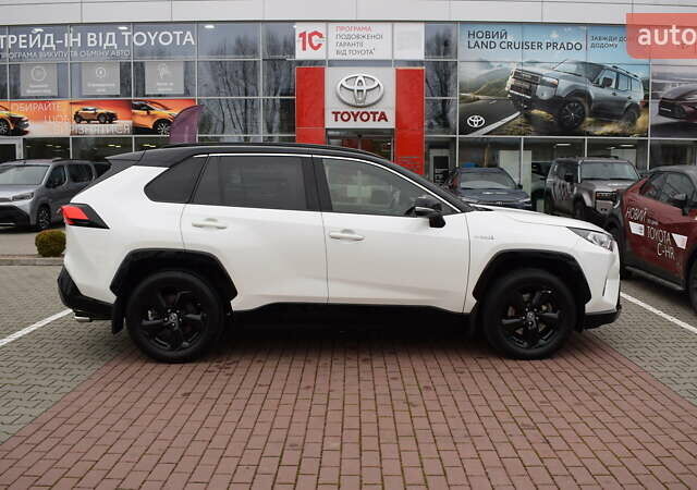 Білий Тойота РАВ 4, об'ємом двигуна 2.49 л та пробігом 132 тис. км за 31200 $, фото 15 на Automoto.ua