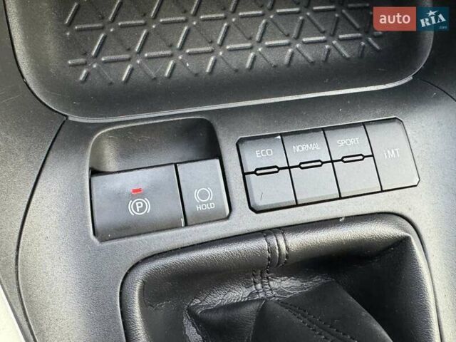 Білий Тойота РАВ 4, об'ємом двигуна 1.99 л та пробігом 76 тис. км за 22500 $, фото 58 на Automoto.ua