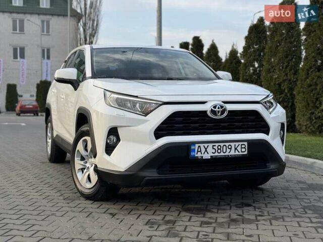 Білий Тойота РАВ 4, об'ємом двигуна 1.99 л та пробігом 76 тис. км за 22500 $, фото 29 на Automoto.ua