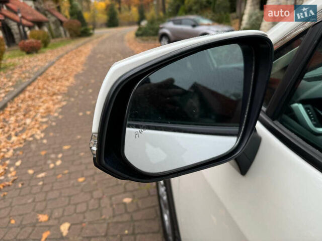 Белый Тойота РАВ 4, объемом двигателя 2.49 л и пробегом 78 тыс. км за 28500 $, фото 26 на Automoto.ua