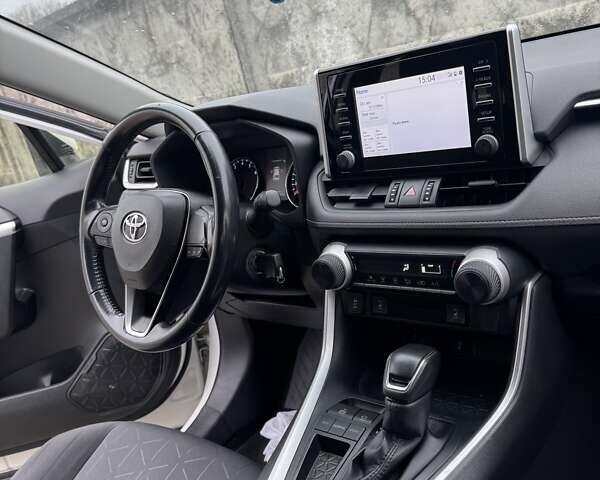 Белый Тойота РАВ 4, объемом двигателя 1.99 л и пробегом 144 тыс. км за 25000 $, фото 11 на Automoto.ua