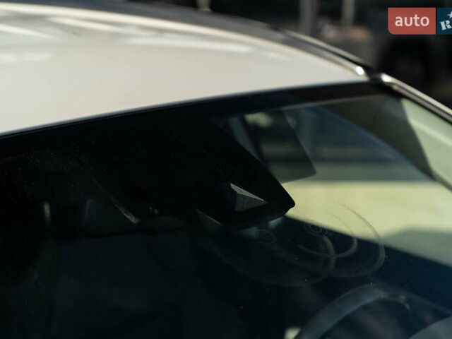 Белый Тойота РАВ 4, объемом двигателя 2.49 л и пробегом 119 тыс. км за 33900 $, фото 11 на Automoto.ua