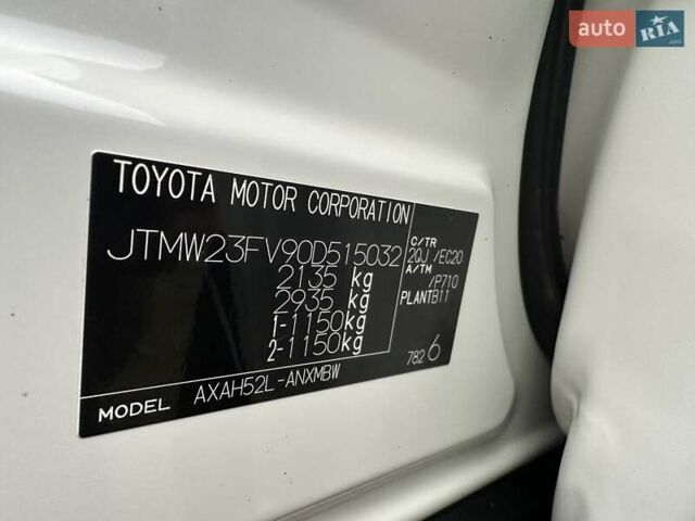 Белый Тойота РАВ 4, объемом двигателя 2.5 л и пробегом 88 тыс. км за 34999 $, фото 20 на Automoto.ua