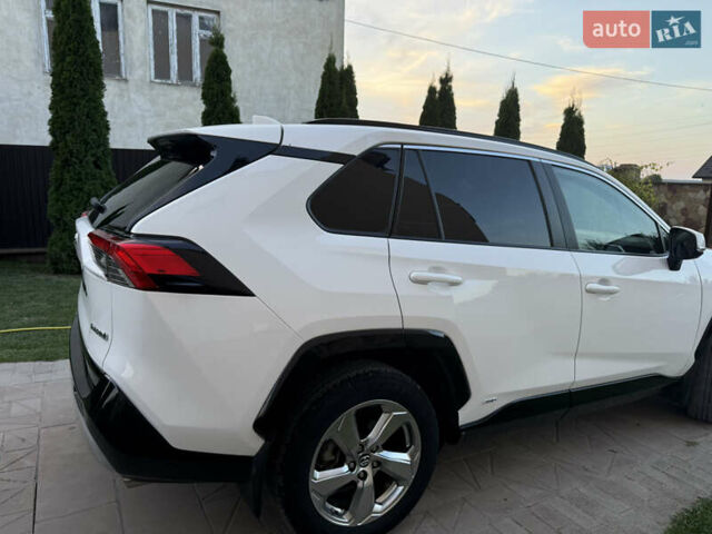 Белый Тойота РАВ 4, объемом двигателя 2.49 л и пробегом 95 тыс. км за 31153 $, фото 5 на Automoto.ua