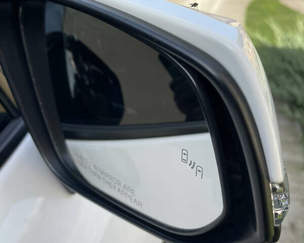 Белый Тойота РАВ 4, объемом двигателя 2.49 л и пробегом 95 тыс. км за 31153 $, фото 7 на Automoto.ua