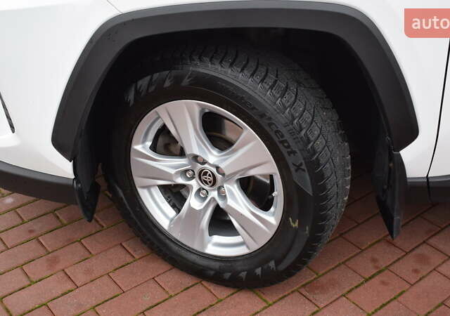 Белый Тойота РАВ 4, объемом двигателя 2.49 л и пробегом 166 тыс. км за 26900 $, фото 15 на Automoto.ua