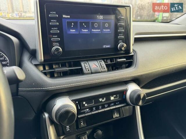 Білий Тойота РАВ 4, об'ємом двигуна 1.99 л та пробігом 76 тис. км за 22500 $, фото 56 на Automoto.ua