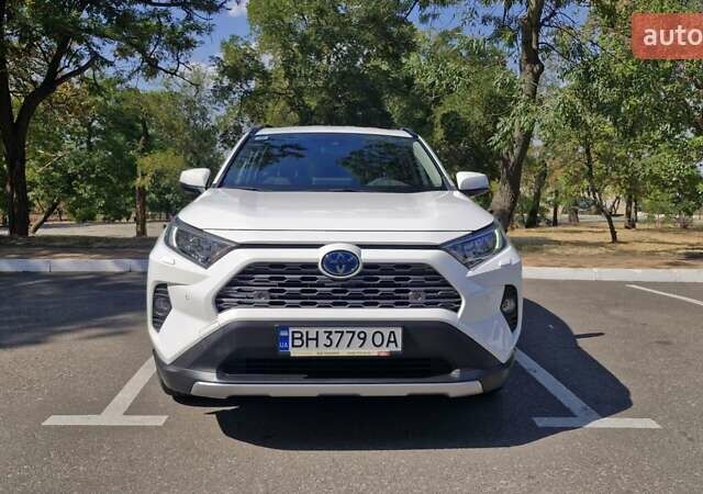 Білий Тойота РАВ 4, об'ємом двигуна 2.49 л та пробігом 57 тис. км за 33900 $, фото 10 на Automoto.ua