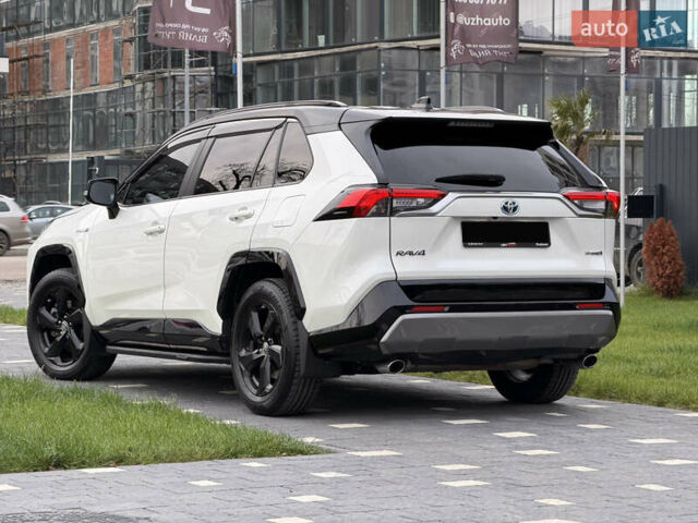Белый Тойота РАВ 4, объемом двигателя 2.5 л и пробегом 118 тыс. км за 34000 $, фото 17 на Automoto.ua