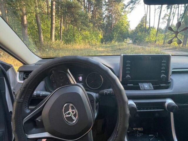 Белый Тойота РАВ 4, объемом двигателя 2 л и пробегом 47 тыс. км за 25000 $, фото 7 на Automoto.ua