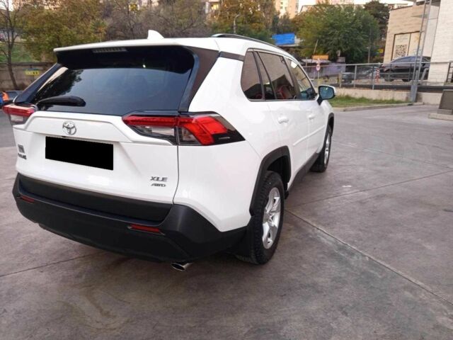 Белый Тойота РАВ 4, объемом двигателя 0 л и пробегом 112 тыс. км за 16000 $, фото 13 на Automoto.ua