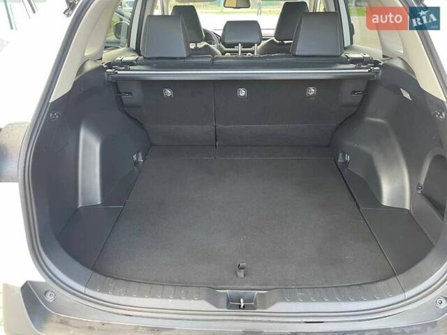 Белый Тойота РАВ 4, объемом двигателя 2.5 л и пробегом 78 тыс. км за 32500 $, фото 21 на Automoto.ua