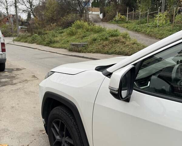 Белый Тойота РАВ 4, объемом двигателя 1.99 л и пробегом 144 тыс. км за 25000 $, фото 15 на Automoto.ua