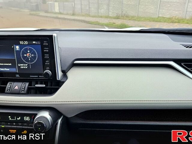 Білий Тойота РАВ 4, об'ємом двигуна 2.5 л та пробігом 100 тис. км за 36500 $, фото 7 на Automoto.ua