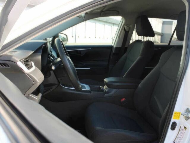 Белый Тойота РАВ 4, объемом двигателя 2.5 л и пробегом 49 тыс. км за 19800 $, фото 5 на Automoto.ua