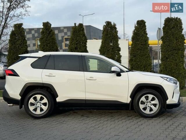 Білий Тойота РАВ 4, об'ємом двигуна 1.99 л та пробігом 76 тис. км за 22500 $, фото 23 на Automoto.ua