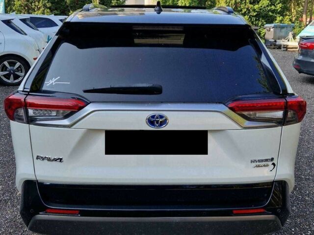 Білий Тойота РАВ 4, об'ємом двигуна 0 л та пробігом 66 тис. км за 17500 $, фото 7 на Automoto.ua