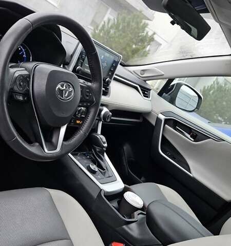 Белый Тойота РАВ 4, объемом двигателя 2.49 л и пробегом 100 тыс. км за 36500 $, фото 8 на Automoto.ua