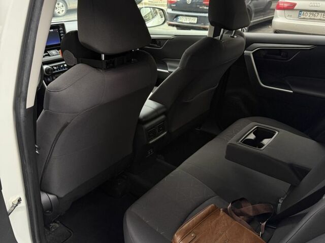 Белый Тойота РАВ 4, объемом двигателя 2 л и пробегом 52 тыс. км за 26900 $, фото 9 на Automoto.ua