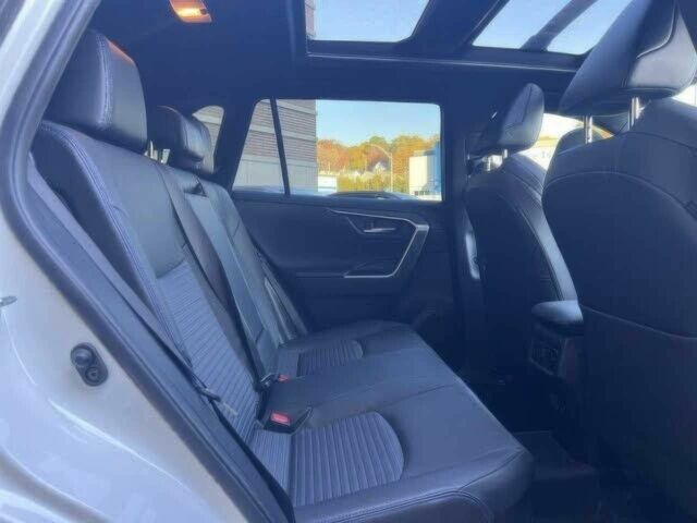 Белый Тойота РАВ 4, объемом двигателя 2.5 л и пробегом 45 тыс. км за 10200 $, фото 13 на Automoto.ua