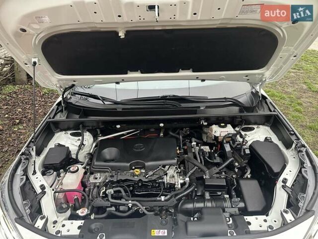 Белый Тойота РАВ 4, объемом двигателя 2.5 л и пробегом 88 тыс. км за 34999 $, фото 70 на Automoto.ua