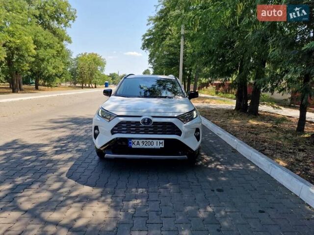 Белый Тойота РАВ 4, объемом двигателя 2.49 л и пробегом 25 тыс. км за 33000 $, фото 24 на Automoto.ua