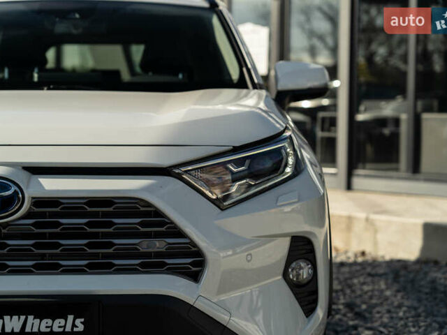 Белый Тойота РАВ 4, объемом двигателя 2.49 л и пробегом 119 тыс. км за 33900 $, фото 15 на Automoto.ua