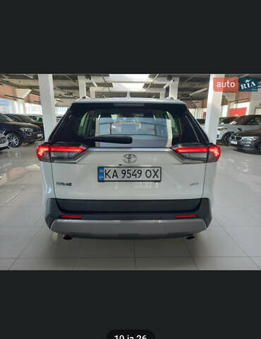 Белый Тойота РАВ 4, объемом двигателя 1.99 л и пробегом 182 тыс. км за 26500 $, фото 5 на Automoto.ua