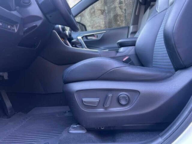 Белый Тойота РАВ 4, объемом двигателя 2.5 л и пробегом 45 тыс. км за 10200 $, фото 10 на Automoto.ua