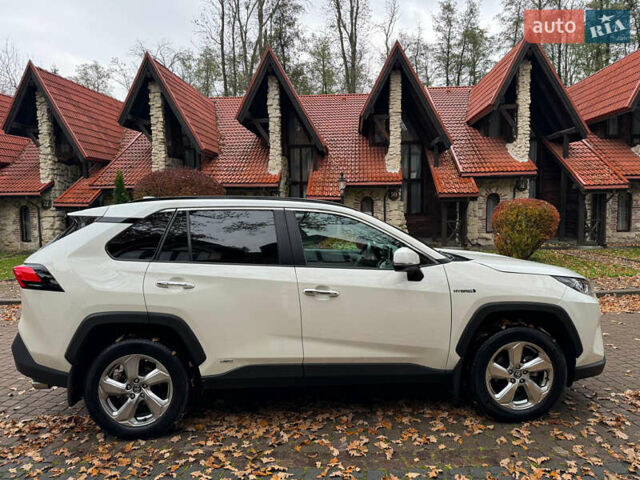 Белый Тойота РАВ 4, объемом двигателя 2.49 л и пробегом 78 тыс. км за 28500 $, фото 3 на Automoto.ua