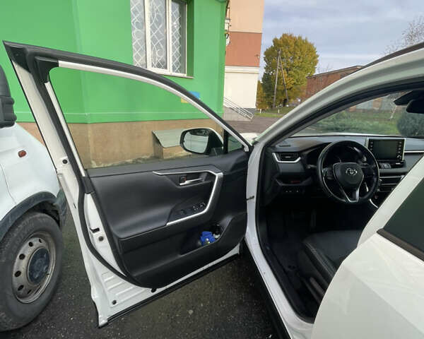 Білий Тойота РАВ 4, об'ємом двигуна 2 л та пробігом 89 тис. км за 29200 $, фото 7 на Automoto.ua