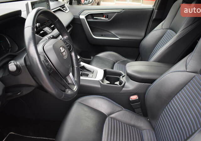 Білий Тойота РАВ 4, об'ємом двигуна 2.49 л та пробігом 132 тис. км за 31200 $, фото 11 на Automoto.ua