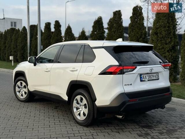 Білий Тойота РАВ 4, об'ємом двигуна 1.99 л та пробігом 76 тис. км за 22500 $, фото 11 на Automoto.ua