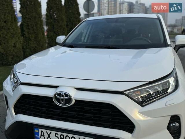 Білий Тойота РАВ 4, об'ємом двигуна 1.99 л та пробігом 76 тис. км за 22500 $, фото 5 на Automoto.ua