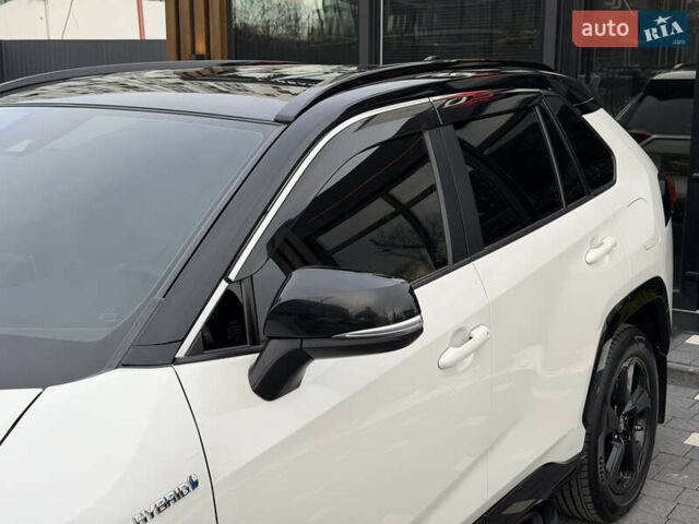 Белый Тойота РАВ 4, объемом двигателя 2.5 л и пробегом 118 тыс. км за 34000 $, фото 12 на Automoto.ua