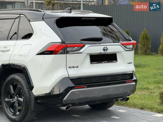 Белый Тойота РАВ 4, объемом двигателя 2.5 л и пробегом 118 тыс. км за 34000 $, фото 18 на Automoto.ua