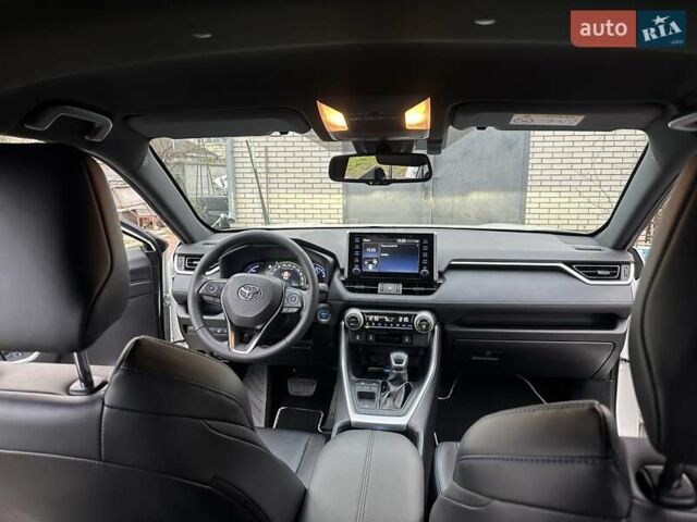 Белый Тойота РАВ 4, объемом двигателя 2.5 л и пробегом 88 тыс. км за 34999 $, фото 41 на Automoto.ua