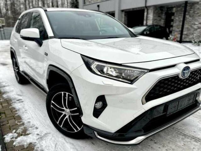 Белый Тойота РАВ 4, объемом двигателя 2.5 л и пробегом 101 тыс. км за 15000 $, фото 2 на Automoto.ua