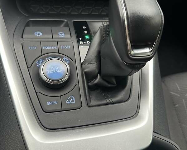 Белый Тойота РАВ 4, объемом двигателя 2.49 л и пробегом 8 тыс. км за 30500 $, фото 10 на Automoto.ua