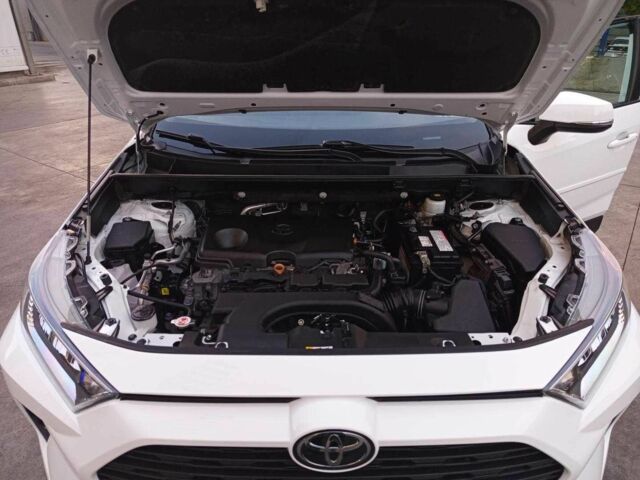 Белый Тойота РАВ 4, объемом двигателя 0 л и пробегом 112 тыс. км за 16000 $, фото 11 на Automoto.ua