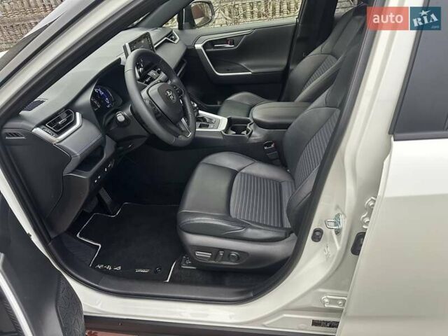 Белый Тойота РАВ 4, объемом двигателя 2.5 л и пробегом 88 тыс. км за 34999 $, фото 22 на Automoto.ua