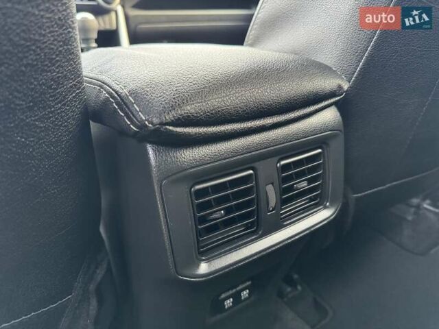 Білий Тойота РАВ 4, об'ємом двигуна 1.99 л та пробігом 76 тис. км за 22500 $, фото 69 на Automoto.ua