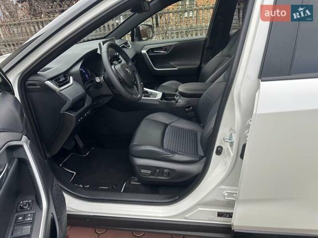 Белый Тойота РАВ 4, объемом двигателя 2.5 л и пробегом 88 тыс. км за 34999 $, фото 19 на Automoto.ua