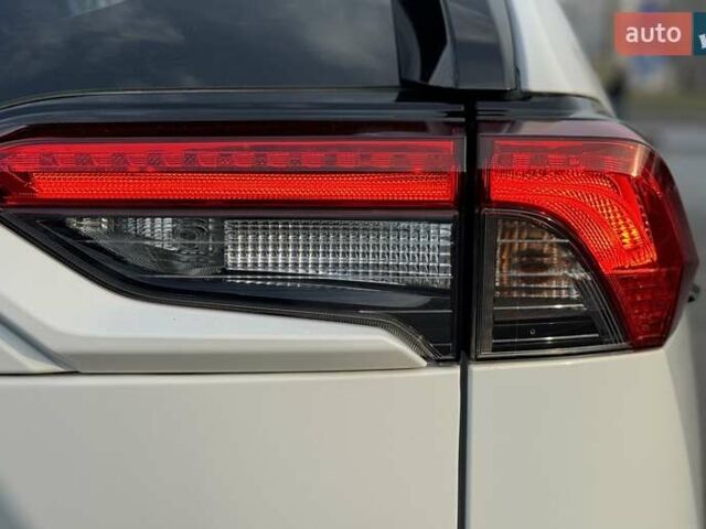 Білий Тойота РАВ 4, об'ємом двигуна 1.99 л та пробігом 76 тис. км за 22500 $, фото 42 на Automoto.ua